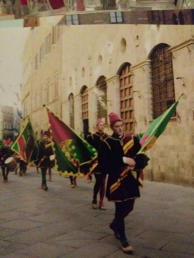 La Serra Murlo Eksteriør bilde
